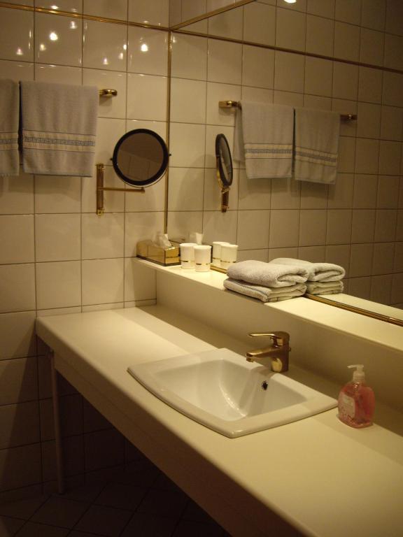Hotel Pension Stadlhuber Aktivpark Kremsmuenster Ngoại thất bức ảnh